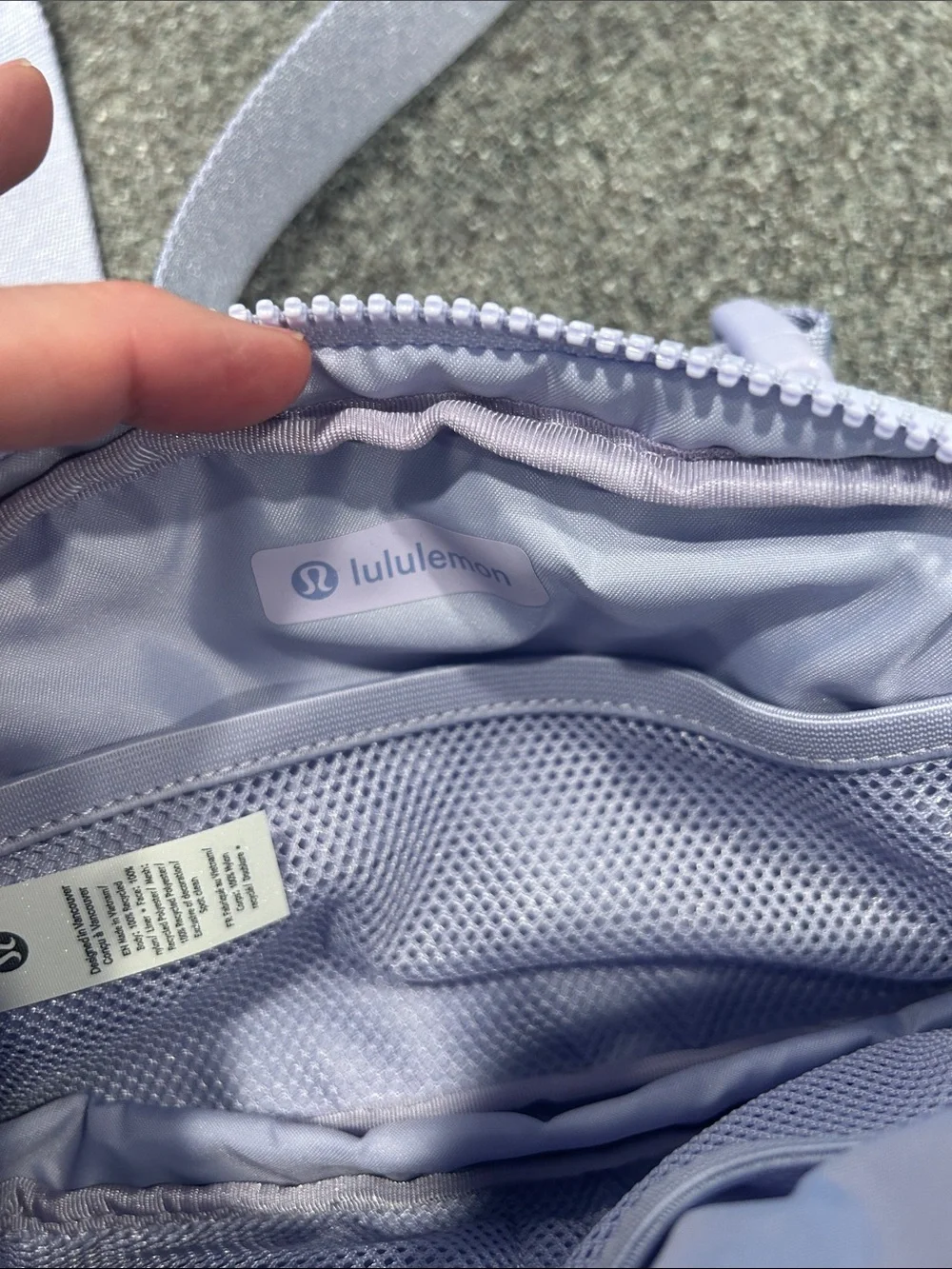 lululemon athletica Light Lavender Everywhere Belt Bag